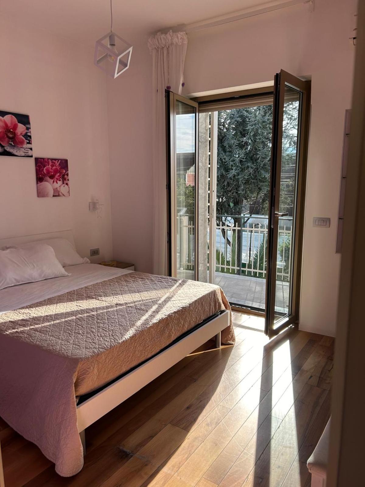 B&B Serangi - Il Piacere Di Sentirsi A Casa Cercola Εξωτερικό φωτογραφία